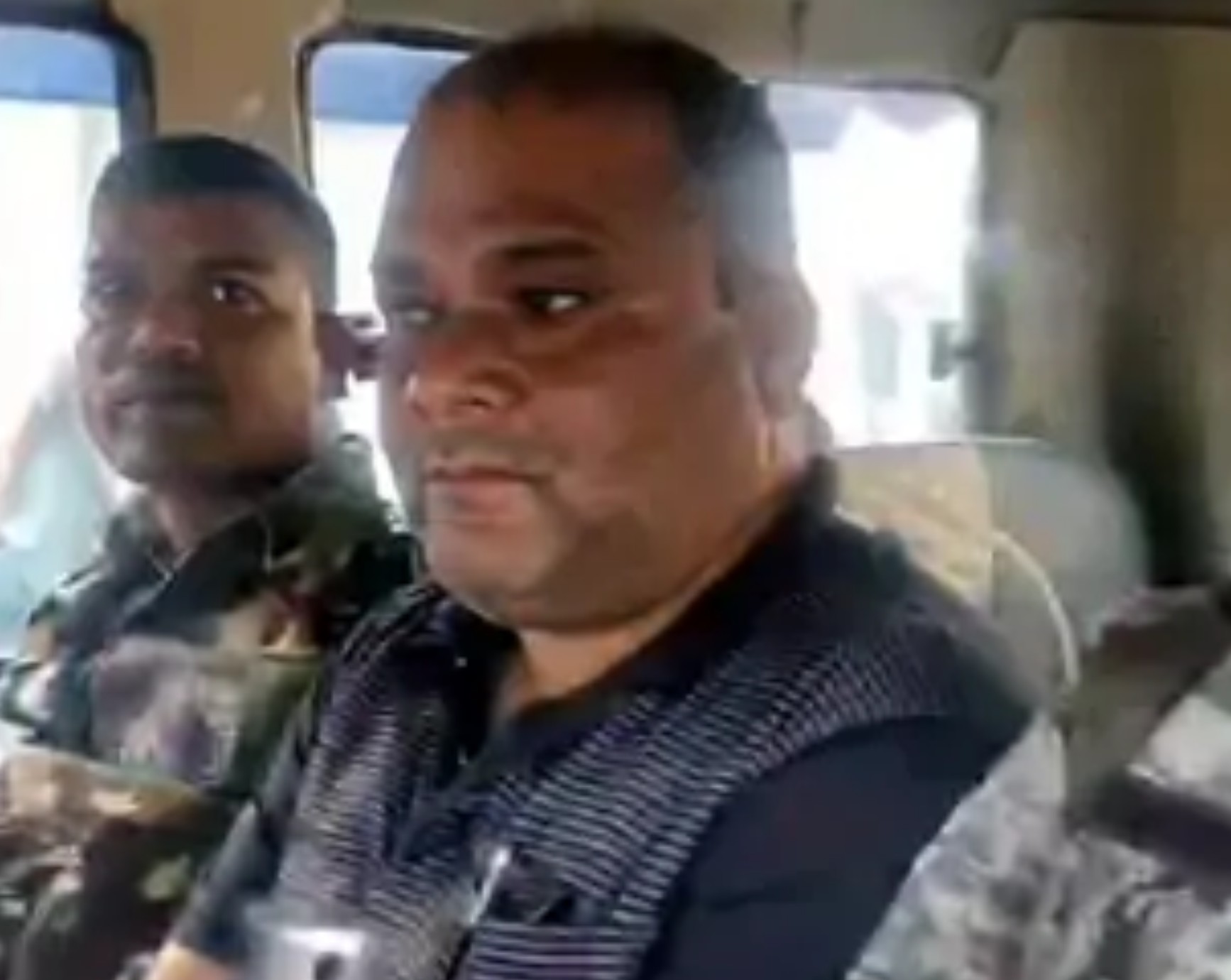 गुमला में लघु सिंचाई कार्यालय के अकाउंटेंट को एसीबी ने रिश्वत लेते रंगे हाथ किया गिरफ्तार